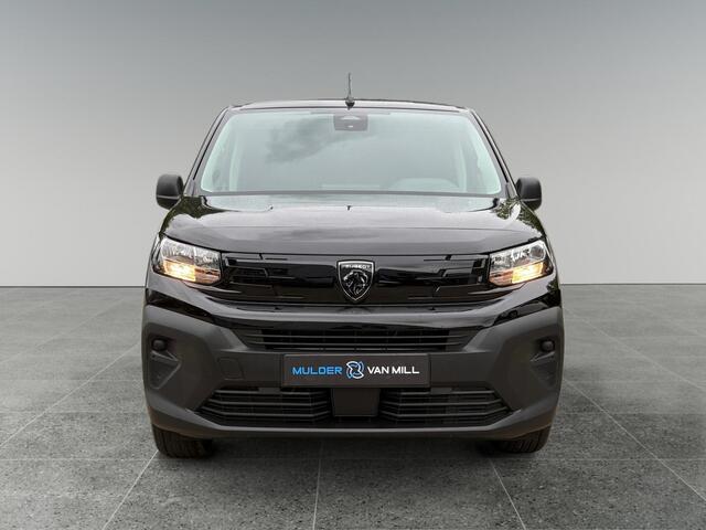 Peugeot PARTNER e-Partner L2 50kWh 136pk | ACTIE | 8 jaar garantie | 2-zits | Houten afwerking laadruimte | Multimedia | Draadloze Apple Carplay en Android Auto | Achteruitrijcamera | Parkeersensoren achter | Digital cockpit | Stuurwielbediening | Bestuurdersstoel comfort | Reservewiel en krik | Tweede sleutel met afstandsbediening | van €31.834 voor 26.495 ex. BTW rijklaar