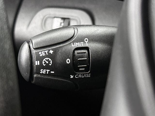 Peugeot PARTNER 1.2 Benzine 111PK Euro6 Premium / Airco / Navigatie / Cruise-ctr. / Schuifdeur + Raam / Radio multimedia / Apk 06-2027 – foto 9