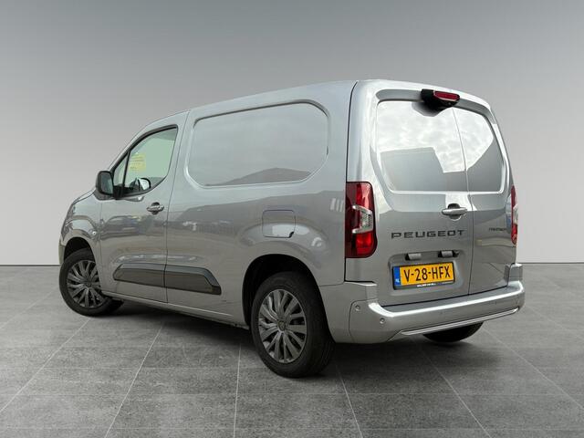 Peugeot PARTNER GB L1 1.5 BlueHDi 100pk S&S | 3-ZITS | CAMERA | NAVI | BPM-VRIJ | DODEHOEKBEW. | HOUTEN VLOER | MISTLAMPEN | APPLE CARPLAY / ANDROID AUTO | DAB+ |