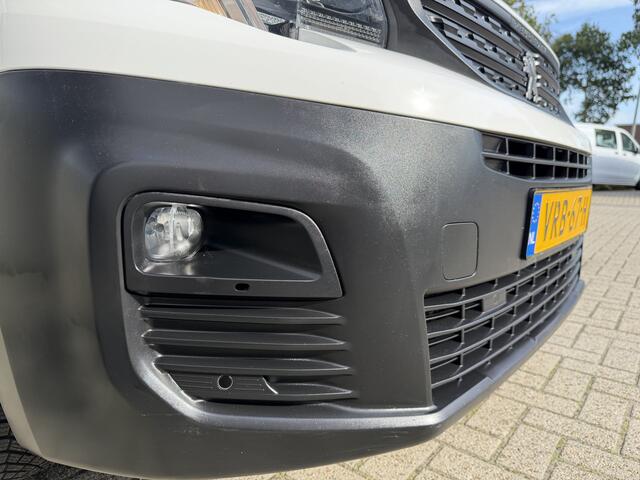 Peugeot PARTNER 1.5 BlueHDI 102pk Premium / vaste prijs rijklaar € 10.950 ex btw / 6 versnellingen / lease vanaf € 185 / trekhaak 1500 kg / dakdragers / airco / cruise / euro 6 / bpm vrij