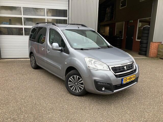 Peugeot PARTNER TEPEE 1.2 PureTech Active