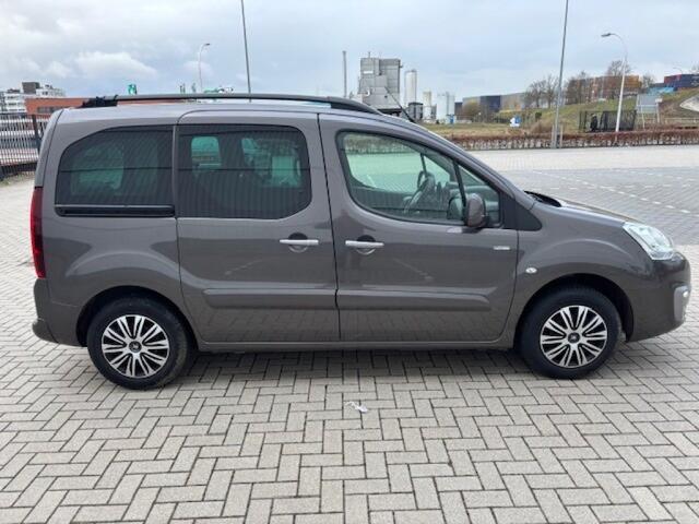 Peugeot PARTNER TEPEE 1.2 PureTech Allure