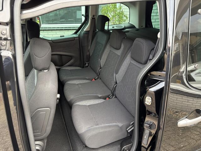 Peugeot PARTNER TEPEE 1.2 110pk Style Navigatie