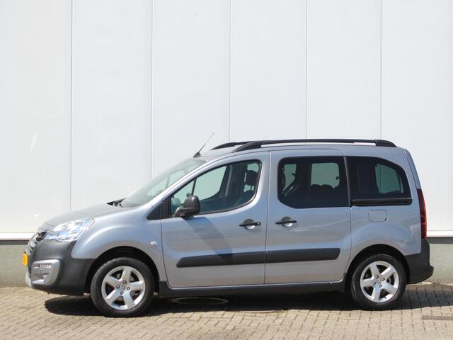 Peugeot PARTNER TEPEE 1.2 PureTech Allure | Clima | Camera | Cruise | Trekhaak