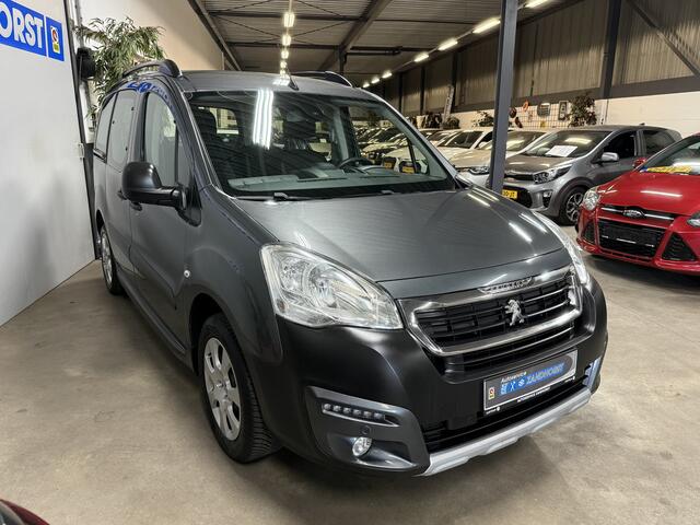 Peugeot PARTNER TEPEE 1.2 PureTech Active // Camera // Cruise // Ecc