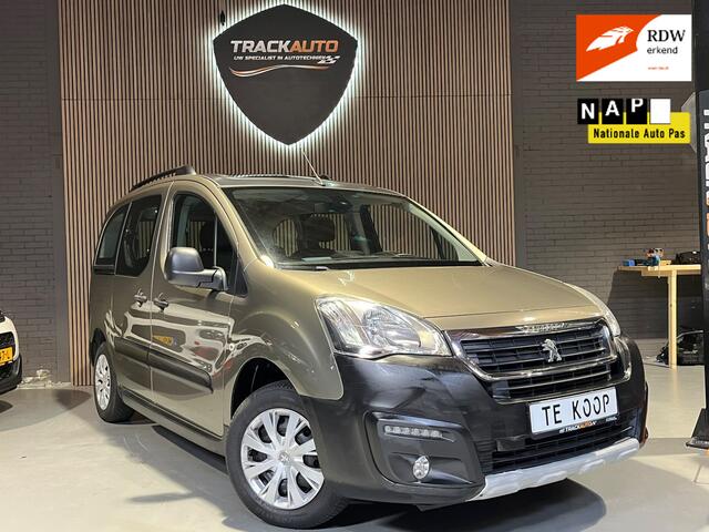 Peugeot PARTNER TEPEE 1.2 PureTech Allure Navi.ClimaC.CruiseC.Panodak.Trekhaak.LMV!!!