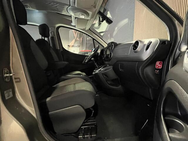 Peugeot PARTNER TEPEE 1.2 PureTech Allure Navi.ClimaC.CruiseC.Panodak.Trekhaak.LMV!!!