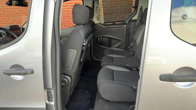 Peugeot PARTNER TEPEE 1.2 PureTech 110PK Allure Camera Navigatie Trekhaak Nieuwe Distributieriem