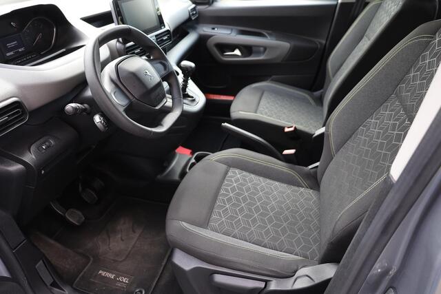 Peugeot Rifter 1.2 Puretech TREKHAAK NAVI CARPLAY CRUISE PDC DAB ALL-SEASONS