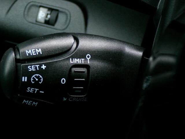 Peugeot Rifter 1.2 Puretech Allure, Trekhaak / Carplay + Android Auto / Navigatie / Camera + Sensoren / Cruise Control