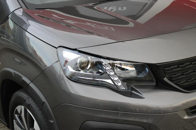 Peugeot Rifter 1.2 130PK AUTOMAAT GT-LINE | PANORAMA DAK INCL. BAGAGE DEK | TREKHAAK | NAVIGATIE | APPLE CARPLAY/ANDROID AUTO | PARKEERSENSOREN ACHTER | LICHTMETALEN VELGEN | CLIMATE CONTROL | CRUISE CONTROL | DAB+ RADIO |