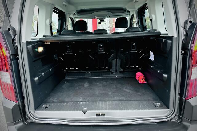 Peugeot Rifter 130PK Rifter | PDC | CRUISE | APPLE + ANDROID | AIRCO