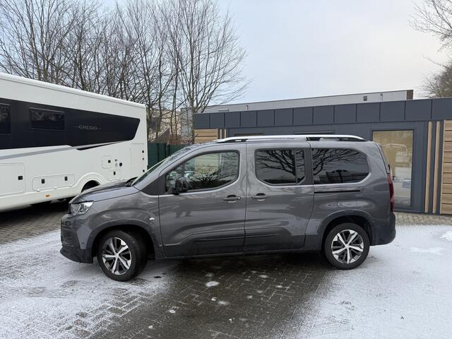 Peugeot Rifter L2 lang - GT-Line Automaat - Rolstoelauto 5+1 - Alle opties - Bodemverlaging - Rolstoelvervoer