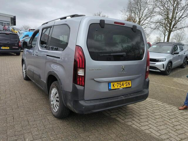 Peugeot Rifter Long 1.2 Puretech Long Active 7p. ALL-IN rijklaarprijs/Navi/Parkeersensoren/7-zits/Airco