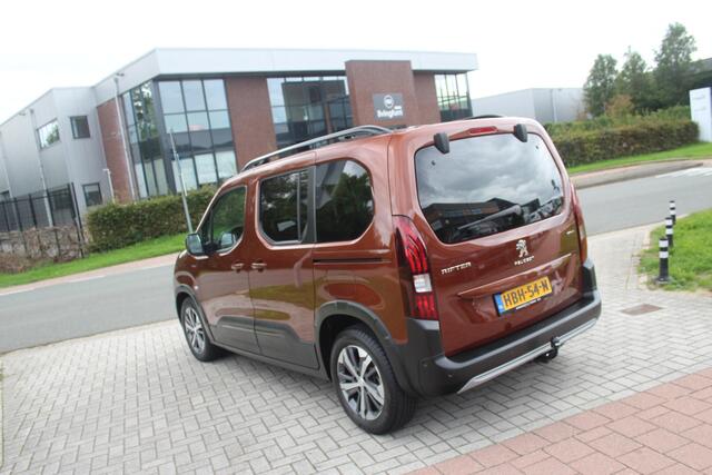 Peugeot Rifter 1.2 Puretech GT-Line Pano-Park Assist-Navi-Camera-Dodehoek Detectie-Trekhaak 37.000 KM