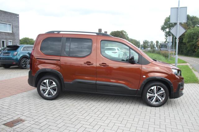 Peugeot Rifter 1.2 Puretech GT-Line Pano-Park Assist-Navi-Camera-Dodehoek Detectie-Trekhaak 37.000 KM