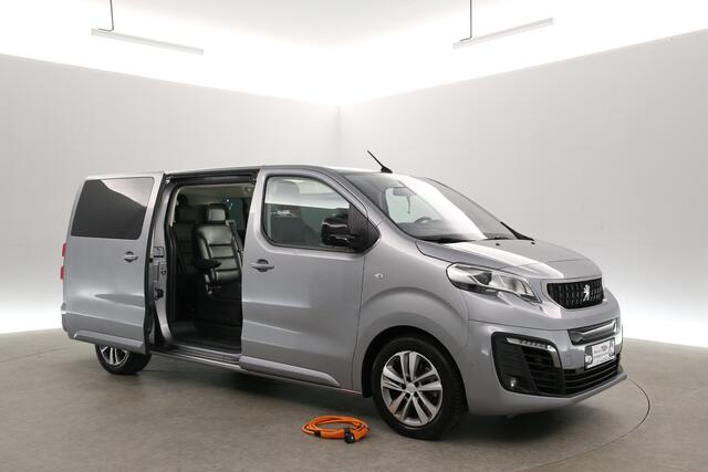 Peugeot Traveller E-Traveller Allure L3H1 75 kWh | Snelladen | SOH 99% | VIP Shuttle | 7 Zits | Clima | Cruise | Camera | Carplay | 2xSchuifdeur | Navi