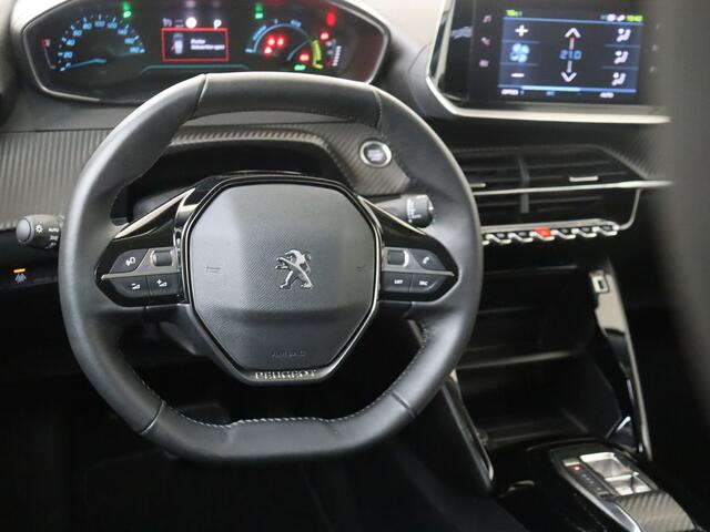 Peugeot e-2008 EV Active Pack 50 kWh | Navigatie | Camera | LM Velgen |