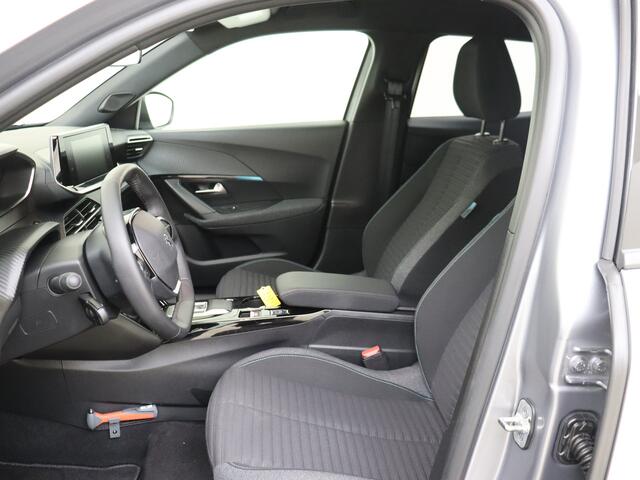 Peugeot e-2008 EV Style 50 kWh