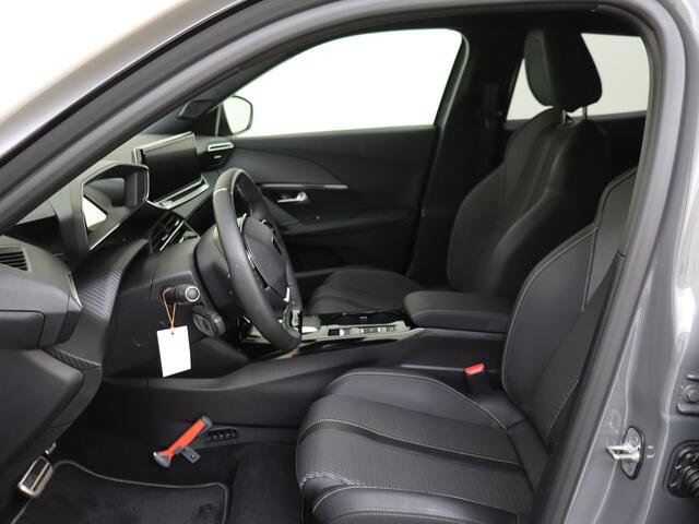 Peugeot e-2008 EV GT 54 kWh