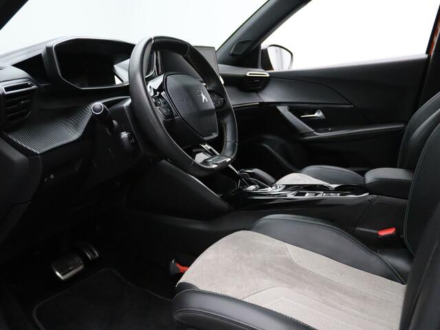 Peugeot e-2008 136pk EV GT Pack 50 kWh 360° Camera | Adapt. Cruise | Navi | Parkeersens. v+a | Stoelverw.