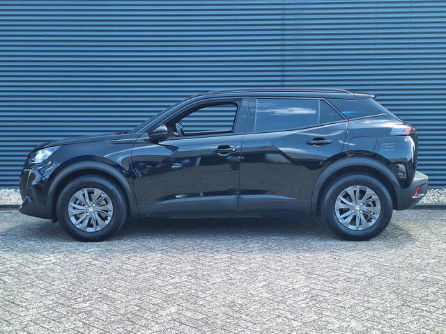 Peugeot e-2008 EV Style 50 kWh | Navigatie | Climate Control | Cruise Control | Laadkabel aanwezig !! | Snel af te leveren, hij is al rijklaar gemaakt voor u !!