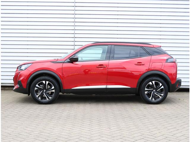 Peugeot e-2008 EV Allure Pack 50 kWh | AppleCarPlay/AndroidAuto | Camera | Climate Control | Navigatie | Cruise Control | Stoelverwarming | FULL LED | LMV | Privacy Glass | Trekhaak |