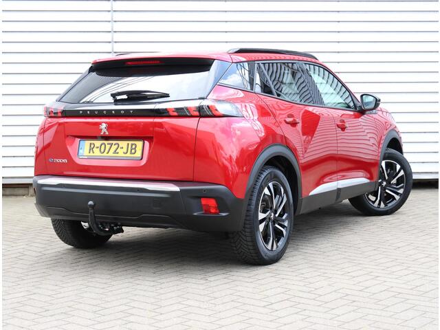 Peugeot e-2008 EV Allure Pack 50 kWh | AppleCarPlay/AndroidAuto | Camera | Climate Control | Navigatie | Cruise Control | Stoelverwarming | FULL LED | LMV | Privacy Glass | Trekhaak |