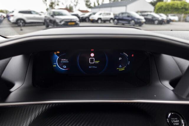 Peugeot e-2008 EV Allure Pack 50 kWh | Trekhaak | Camera | LED