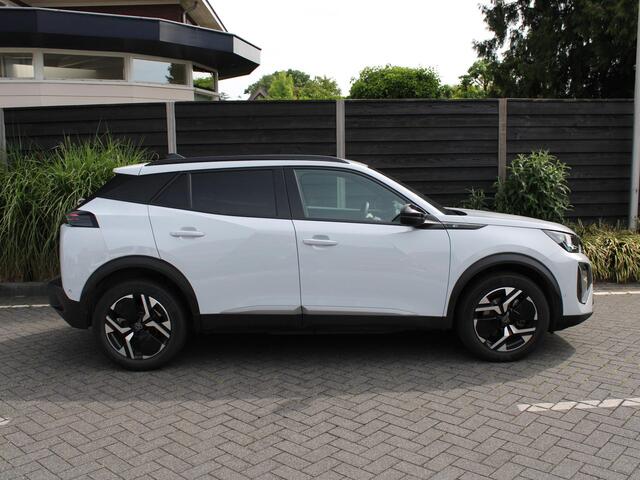 Peugeot e-2008 Allure 54 kWh 156PK inclusief batterijtest Navigatie, Rondomzichtcamera, Adaptieve Cruise Control, Keyless, Stoelverwarming