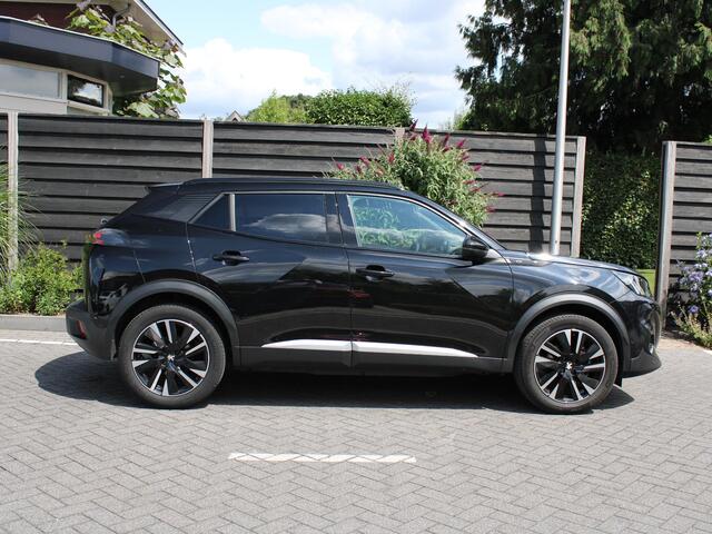 Peugeot e-2008 EV GT Pack 50 kWh 136 PK Automaat Alcantara bekleding, Stoelverwarming, Focal Hifi, Achteruitrijcamera