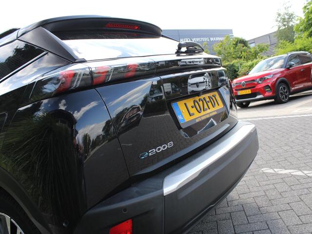 Peugeot e-2008 EV GT Pack 50 kWh 136 PK Automaat Alcantara bekleding, Stoelverwarming, Focal Hifi, Achteruitrijcamera