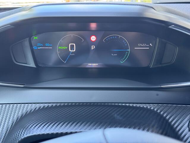 Peugeot e-2008 EV Allure 54 kWh | Navigatie | Camera | Cruise control |