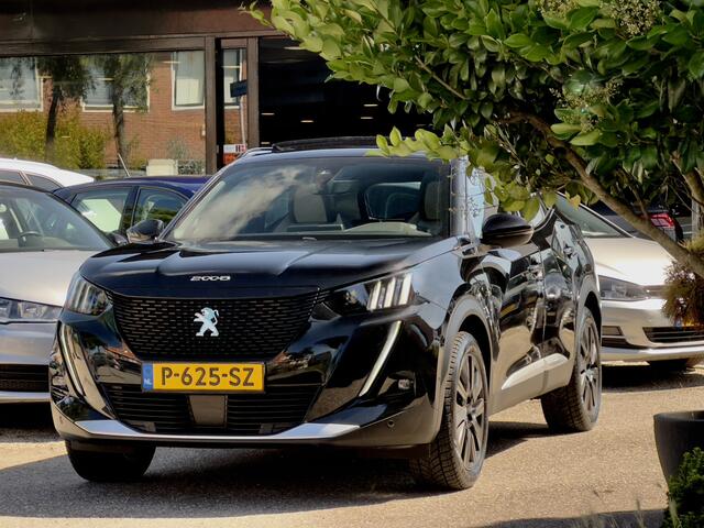 Peugeot e-2008 EV GT PACK 50KWH 97D.KM PANOADAK LEDER NAVI CAMERA-360 APPLE-CARPLAY LED LMV PDC