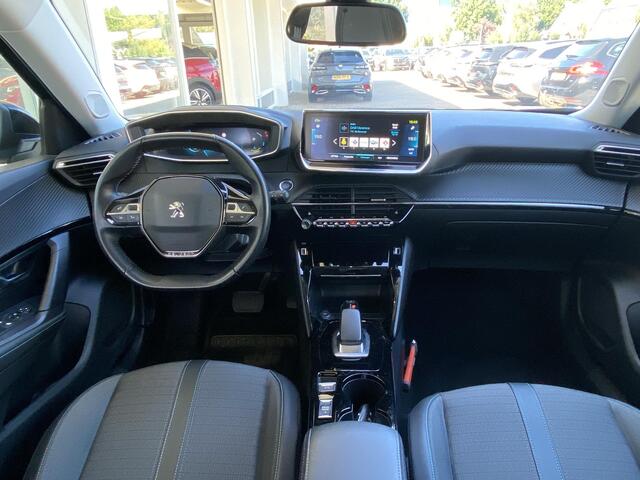 Peugeot e-2008 EV Blue Lease Allure 50 kWh | Stoelverwarming | Achteruitrijcamera | Navigatie | Adaptieve Cruise Control | Parkeersensoren | Apple Carplay/Android Auto