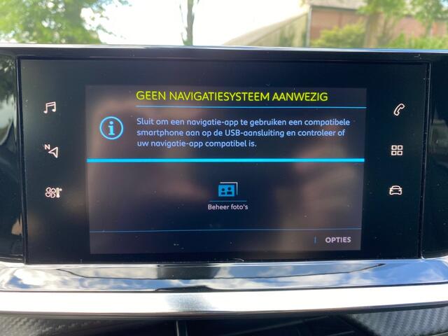 Peugeot e-2008 EV 50 KWH / PARELMOER / CARPLAY / CRUISE CTR. / 17'' LM-VELGEN