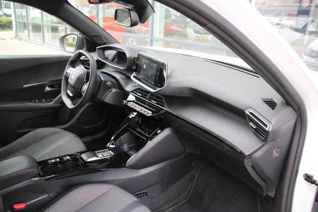 Peugeot e-2008 EV Allure Pack 50 kWh Automaat Airco Carplay Dealer onderhouden