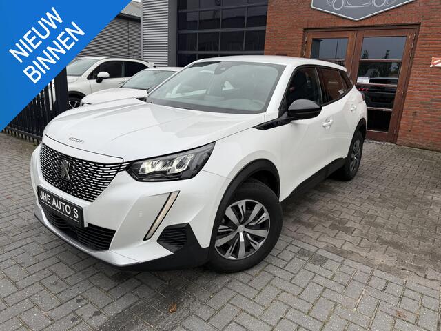 Peugeot e-2008 EV Active Pack 50 kWh | Camera | Carplay |