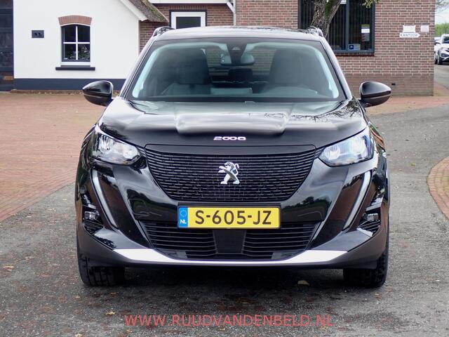 Peugeot e-2008 EV Allure Pack 50 kWh 92%SOH CAMERA/CARPLAY/WARMTEPOMP/STOELVERWARMING