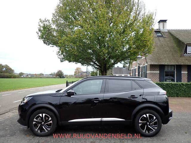 Peugeot e-2008 EV Allure Pack 50 kWh 92%SOH CAMERA/CARPLAY/WARMTEPOMP/STOELVERWARMING