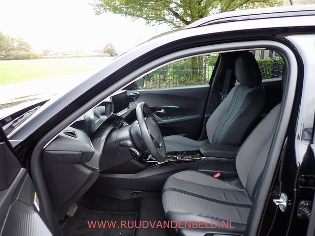 Peugeot e-2008 EV Allure Pack 50 kWh 92%SOH CAMERA/CARPLAY/WARMTEPOMP/STOELVERWARMING