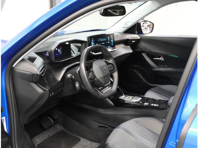 Peugeot e-2008 EV Allure Pack 50 kWh 136PK | 1ste eigenaar | AppleCarplay/Android Auto | 17"LMV | Camera | AUTOMAAT | Keyless | Adaptive Cruise Control | Climate Control | FULL LED | Isofix | Privacy Glass |