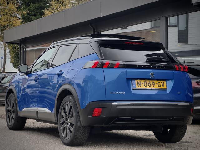 Peugeot e-2008 EV ALLURE PREMIERE 1 FASE 50 KWH 57D.KM! PANODAK LEDER NAVI CAMERA360 DIGI-DASH APPLE-CARPLAY LED LMV PDC