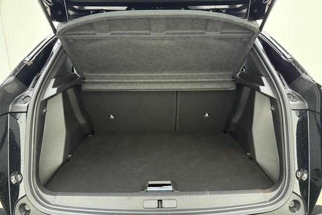 Peugeot e-2008 EV Allure Avantage 54 kWh | 406Km WLTP | Navigatie | Start/Stop Knop | Cruise Control | Draadloze Apple Carplay & Android Auto | Parkeer Camera Achter | DAB+ |