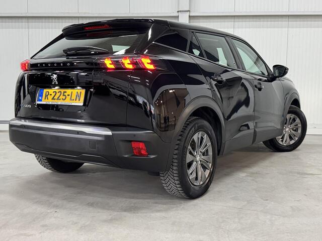 Peugeot e-2008 EV Active Pack 50 kWh SOH 92,8% APPLE/ANDROID CAMERA NAVI CLIMA PDC LMV LED