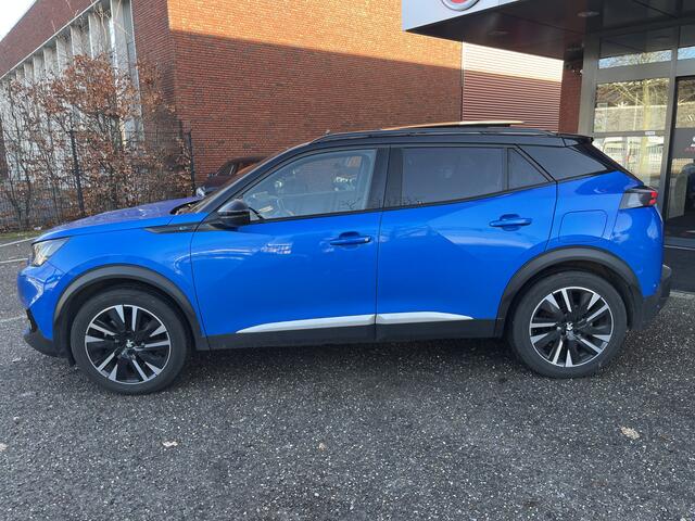 Peugeot e-2008 EV GT Pack 50 kWh // SCHUIF-KANTELDAK // DODEHOEK // LEDER-ALCANTARA // FULL LED // ADAPT. CRUISE // KEYLESS //