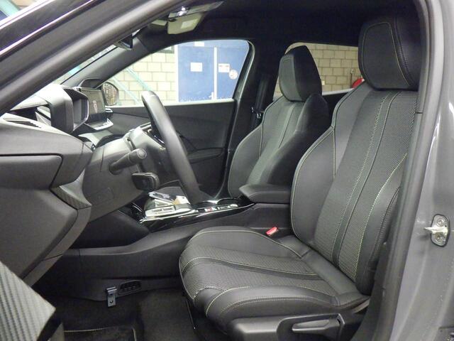 Peugeot e-2008 EV GT Avantage 54 kWh