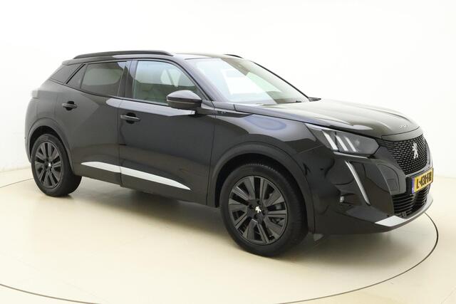 Peugeot e-2008 EV GT Pack 50 kWh 100% Elektrisch | Panorama dak | Alcantara bekleding | Camera | 3D-Instrumentenpaneel | Adaptive Cruise Control | Stoelverwarming | 1e eigenaar
