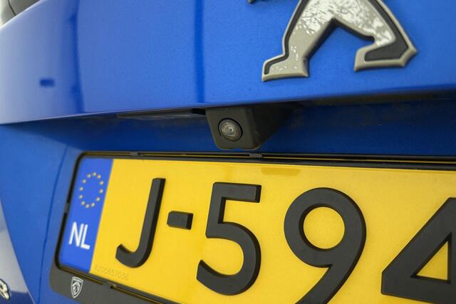 Peugeot e-2008 EV GT 50 kWh | Leer Alcantara | Stoelverwarming | Panoramadak |