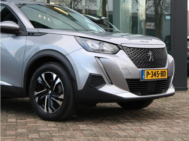 Peugeot e-2008 EV Allure Pack 50 kWh | Navi / Camera / Climate